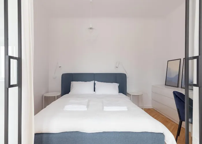 Designer Apartment In The Central Warsaw